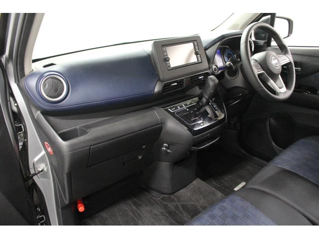 デイズ ハイウェイスター　Ｇターボ　純正ナビ　Ｂｌｕｅｔｏｏｔｈ対応　バックカメラ　純正アルミホイール　エマージェンシーブレーキ　タッチパネル式オートエアコン　座席下収納　プッシュスタート　スマートキー　サイドバイザー　フロアマット（75枚目）