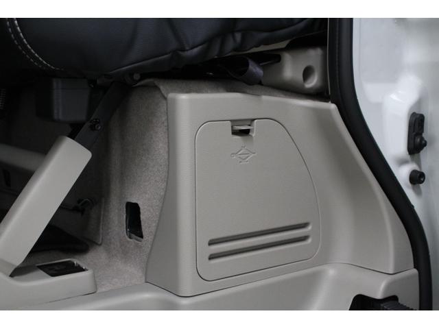 エブリイワゴン ＰＺターボスペシャル　社外フルセグナビ　Ｂｌｕｅｔｏｏｔｈ対応　バックカメラ　前後ドライブレコーダー　両側パワースライドドア　オートステップ　純正アルミホイール　ＨＩＤヘッドライト　フルフラットシート　シートカバー（69枚目）