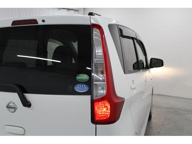 デイズ Ｓ　社外ナビ　バックカメラ　ＥＴＣ　電動格納ドアミラー　アイドリングストップ　ベンチシート　アームレスト　キーレスキー　フルフラットシート　ヘッドライトレベライザー　ドライブレコーダー（18枚目）