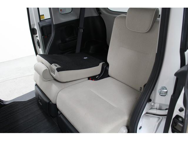 ムーヴキャンバス GメイクアップVS SAIII 純正フルセグナビ パノラマモニター 両側パワースライドドア ETC シートヒーター アームレストコンソール UVカットフィルム プッシュスタート スマートキー ステアリングリモコン オートエアコン(66枚目)