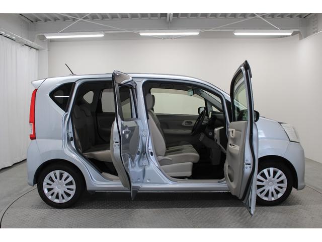 ムーヴ L SAIII 社外ワンセグナビ ETC キーレスキー フルフラットシート スマートアシスト アームレストコンソール ベンチシート マニュアルエアコン 電動格納ドアミラー 後席左右独立可動(13枚目)