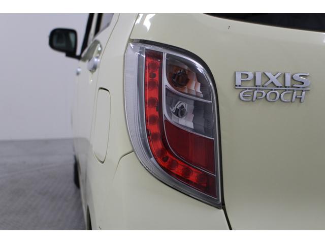ピクシスエポック Ｇ　社外ワンセグナビ　ＥＴＣ　電動格納ドアミラー　ウィンカーミラー　サイドバイザー　フロアマット　シートリフター　キーレスキー　純正アルミホイール　オートエアコン　座席下収納（15枚目）