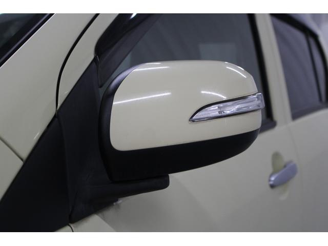 ピクシスエポック Ｇ　社外ワンセグナビ　ＥＴＣ　電動格納ドアミラー　ウィンカーミラー　サイドバイザー　フロアマット　シートリフター　キーレスキー　純正アルミホイール　オートエアコン　座席下収納（28枚目）