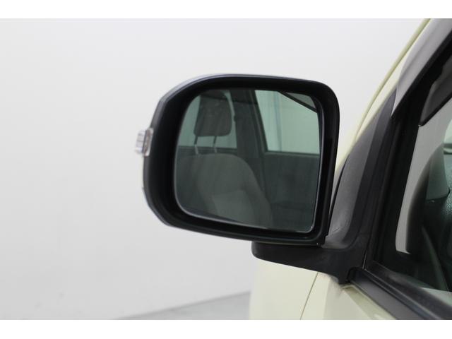 ピクシスエポック Ｇ　社外ワンセグナビ　ＥＴＣ　電動格納ドアミラー　ウィンカーミラー　サイドバイザー　フロアマット　シートリフター　キーレスキー　純正アルミホイール　オートエアコン　座席下収納（29枚目）