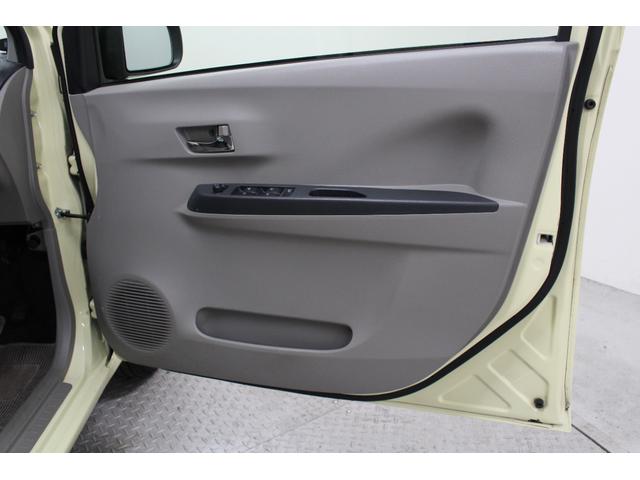 ピクシスエポック Ｇ　社外ワンセグナビ　ＥＴＣ　電動格納ドアミラー　ウィンカーミラー　サイドバイザー　フロアマット　シートリフター　キーレスキー　純正アルミホイール　オートエアコン　座席下収納（34枚目）