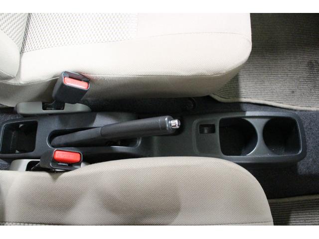 ピクシスエポック Ｇ　社外ワンセグナビ　ＥＴＣ　電動格納ドアミラー　ウィンカーミラー　サイドバイザー　フロアマット　シートリフター　キーレスキー　純正アルミホイール　オートエアコン　座席下収納（56枚目）