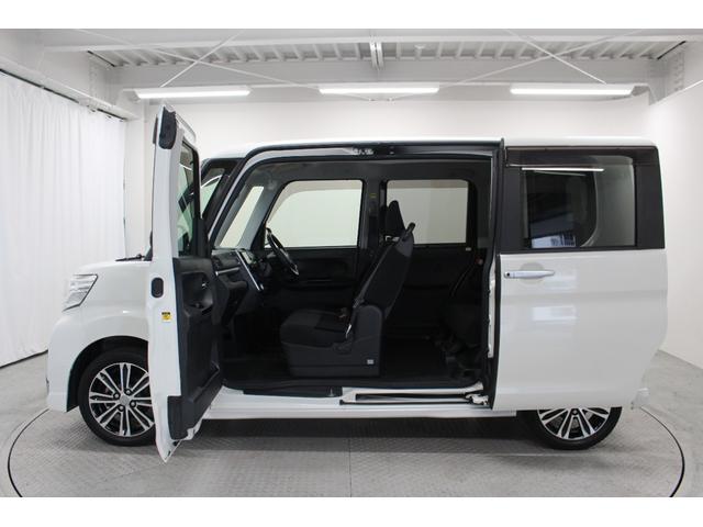 タント カスタムＲＳ　ＳＡＩＩ　純正ナビ　バックカメラ　両側パワースライドドア　プッシュスタート　スマートキー　スマートアシスト　純正アルミホイール　ＬＥＤヘッドライト　ターボ車　ハーフレザーシート　ロールサンシェード　ベンチシート（8枚目）