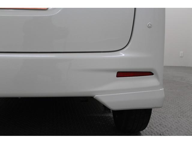 タント カスタムＲＳ　ＳＡＩＩ　純正ナビ　バックカメラ　両側パワースライドドア　プッシュスタート　スマートキー　スマートアシスト　純正アルミホイール　ＬＥＤヘッドライト　ターボ車　ハーフレザーシート　ロールサンシェード　ベンチシート（18枚目）