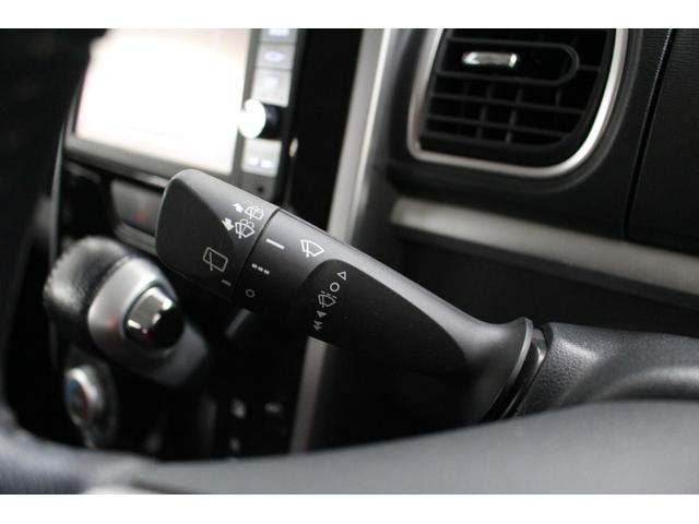 タント カスタムＲＳ　ＳＡＩＩ　純正ナビ　バックカメラ　両側パワースライドドア　プッシュスタート　スマートキー　スマートアシスト　純正アルミホイール　ＬＥＤヘッドライト　ターボ車　ハーフレザーシート　ロールサンシェード　ベンチシート（37枚目）