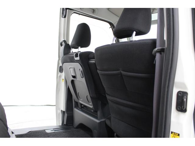 タント カスタムＲＳ　ＳＡＩＩ　純正ナビ　バックカメラ　両側パワースライドドア　プッシュスタート　スマートキー　スマートアシスト　純正アルミホイール　ＬＥＤヘッドライト　ターボ車　ハーフレザーシート　ロールサンシェード　ベンチシート（50枚目）