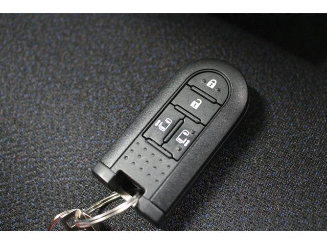 タント カスタムＲＳ　ＳＡＩＩ　純正ナビ　バックカメラ　両側パワースライドドア　プッシュスタート　スマートキー　スマートアシスト　純正アルミホイール　ＬＥＤヘッドライト　ターボ車　ハーフレザーシート　ロールサンシェード　ベンチシート（76枚目）