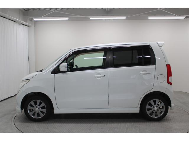 ワゴンＲ リミテッド　モニター付オーディオ　バックカメラ　プッシュスタート　スマートキー　電動格納ドアミラー　オートエアコン　サイドバイザー　フロアマット　フルフラットシート　ベンチシート　ウィンカーミラー　座席下収納（7枚目）