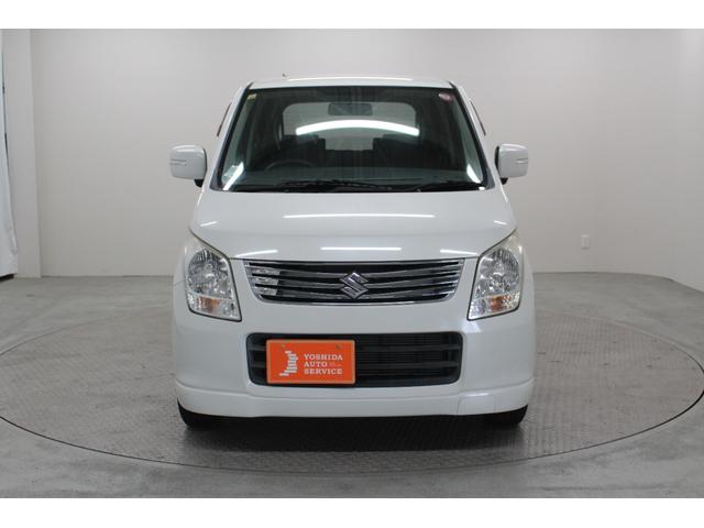 ワゴンＲ リミテッド　モニター付オーディオ　バックカメラ　プッシュスタート　スマートキー　電動格納ドアミラー　オートエアコン　サイドバイザー　フロアマット　フルフラットシート　ベンチシート　ウィンカーミラー　座席下収納（9枚目）