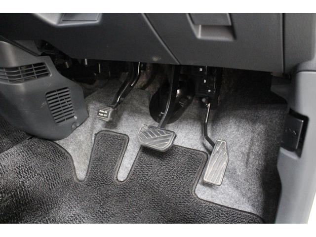 ワゴンＲ リミテッド　モニター付オーディオ　バックカメラ　プッシュスタート　スマートキー　電動格納ドアミラー　オートエアコン　サイドバイザー　フロアマット　フルフラットシート　ベンチシート　ウィンカーミラー　座席下収納（43枚目）