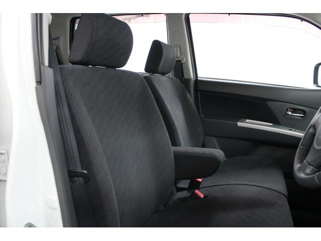 ワゴンＲ リミテッド　モニター付オーディオ　バックカメラ　プッシュスタート　スマートキー　電動格納ドアミラー　オートエアコン　サイドバイザー　フロアマット　フルフラットシート　ベンチシート　ウィンカーミラー　座席下収納（49枚目）