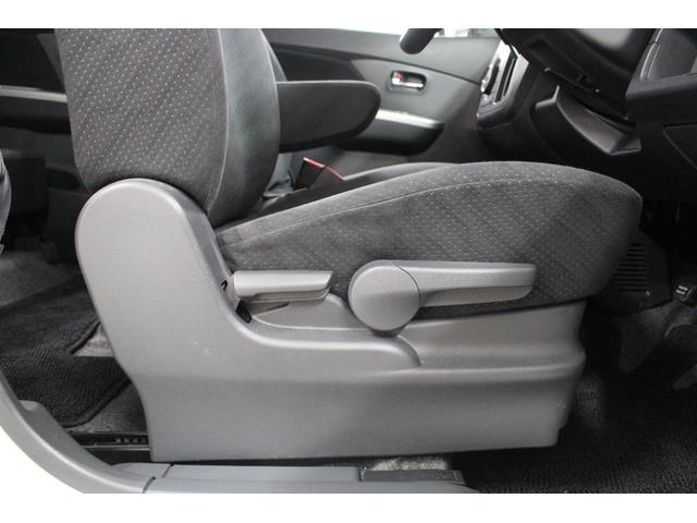 ワゴンＲ リミテッド　モニター付オーディオ　バックカメラ　プッシュスタート　スマートキー　電動格納ドアミラー　オートエアコン　サイドバイザー　フロアマット　フルフラットシート　ベンチシート　ウィンカーミラー　座席下収納（50枚目）