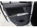 リミテッド　モニター付オーディオ　バックカメラ　プッシュスタート　スマートキー　電動格納ドアミラー　オートエアコン　サイドバイザー　フロアマット　フルフラットシート　ベンチシート　ウィンカーミラー　座席下収納（29枚目）