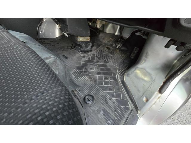 ハイゼットカーゴ ＤＸ　ＳＡＩＩＩ　１年保証・４ＷＤ・新品タイヤ・前席ＰＷウインドウ・ＥＴＣ・スマートアシスト３（22枚目）