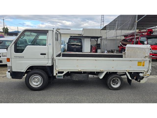 トヨエース ロングジャストロー　パワーゲート６００ｋｇ・ガソリン・１．５ｔ・ＭＴ５・助手席ＰＷ（5枚目）