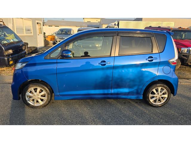 eKカスタム Gセーフティパッケージ 1年保証・新品タイヤ・全方位モニター・ナビTV・寒冷地仕様(4枚目)