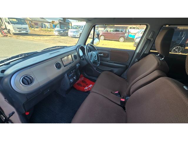 アルトラパン Ｇ　１年保証・新品タイヤ・ナビＴＶ・バックカメラ・スマートキー（36枚目）