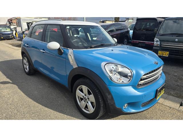 ＭＩＮＩ クーパーＤ　クロスオーバー　新品タイヤ・ディーゼル車・ナビＴＶ・バックカメラ・プッシュスタート・ＥＴＣ（2枚目）