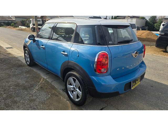 ＭＩＮＩ クーパーＤ　クロスオーバー　新品タイヤ・ディーゼル車・ナビＴＶ・バックカメラ・プッシュスタート・ＥＴＣ（6枚目）