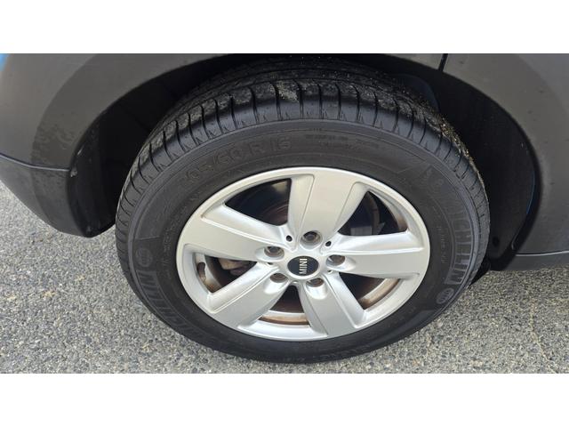 ＭＩＮＩ クーパーＤ　クロスオーバー　新品タイヤ・ディーゼル車・ナビＴＶ・バックカメラ・プッシュスタート・ＥＴＣ（19枚目）