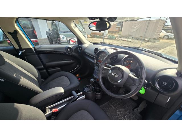 ＭＩＮＩ クーパーＤ　クロスオーバー　新品タイヤ・ディーゼル車・ナビＴＶ・バックカメラ・プッシュスタート・ＥＴＣ（26枚目）