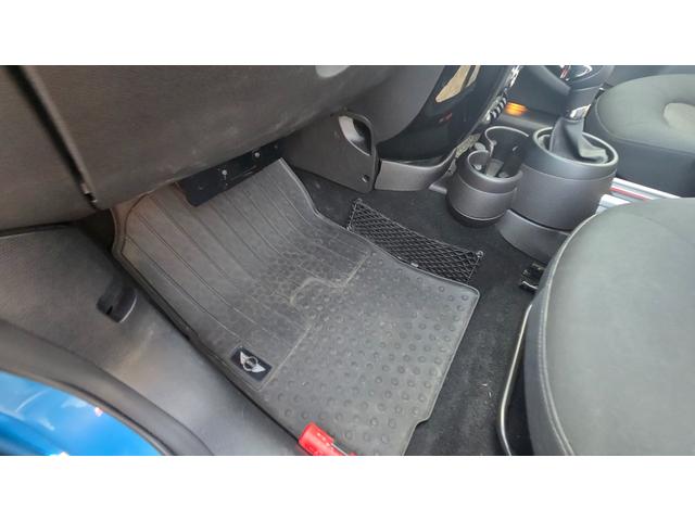 ＭＩＮＩ クーパーＤ　クロスオーバー　新品タイヤ・ディーゼル車・ナビＴＶ・バックカメラ・プッシュスタート・ＥＴＣ（46枚目）