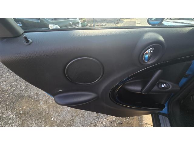 ＭＩＮＩ クーパーＤ　クロスオーバー　新品タイヤ・ディーゼル車・ナビＴＶ・バックカメラ・プッシュスタート・ＥＴＣ（48枚目）