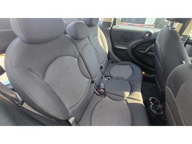 ＭＩＮＩ クーパーＤ　クロスオーバー　新品タイヤ・ディーゼル車・ナビＴＶ・バックカメラ・プッシュスタート・ＥＴＣ（52枚目）