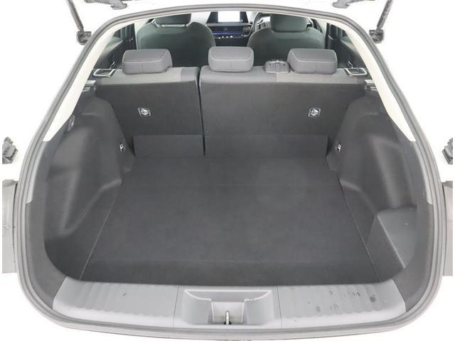 プリウス G トヨタ認定中古車 衝突被害軽減システム ワンオーナー ブラインドスポットモニター メモリーナビ バックカメラ ミュージックプレイヤー接続 フルセグTV ETC 純正19インチアルミホイール 記録簿(6枚目)