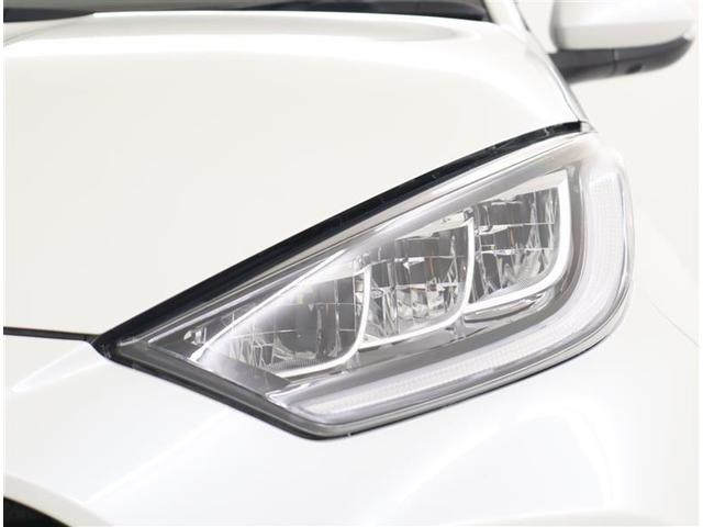 ヤリス ハイブリッドＺ　トヨタ認定中古車　衝突被害軽減システム　ワンオーナー　シートヒーター　全周囲カメラ　メモリーナビ　フルセグ　メモリーナビ　ミュージックプレイヤー接続　ＥＴＣ　ＬＥＤヘッドランプ　スマートキー　記録簿（25枚目）