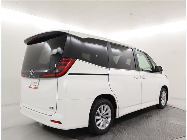 ノア ハイブリッドＺ　トヨタ認定中古車　ワンオーナー　衝突被害軽減システム　１０．３インチディスプレイオーディオ　ＤＶＤ再生　ミュージックプレイヤー接続　全周囲カメラ　フルセグＴＶ　ＥＴＣ　両側電動スライド　シートヒーター（7枚目）