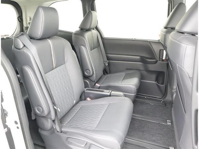 ノア ハイブリッドＺ　トヨタ認定中古車　ワンオーナー　衝突被害軽減システム　１０．３インチディスプレイオーディオ　ＤＶＤ再生　ミュージックプレイヤー接続　全周囲カメラ　フルセグＴＶ　ＥＴＣ　両側電動スライド　シートヒーター（9枚目）