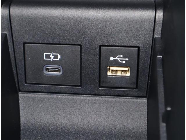 ノア ハイブリッドＺ　トヨタ認定中古車　ワンオーナー　衝突被害軽減システム　１０．３インチディスプレイオーディオ　ＤＶＤ再生　ミュージックプレイヤー接続　全周囲カメラ　フルセグＴＶ　ＥＴＣ　両側電動スライド　シートヒーター（18枚目）