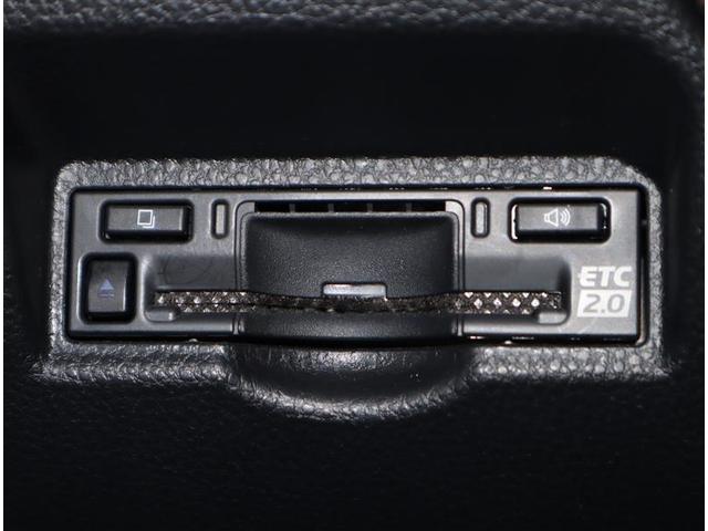 ノア ハイブリッドＺ　トヨタ認定中古車　ワンオーナー　衝突被害軽減システム　１０．３インチディスプレイオーディオ　ＤＶＤ再生　ミュージックプレイヤー接続　全周囲カメラ　フルセグＴＶ　ＥＴＣ　両側電動スライド　シートヒーター（25枚目）