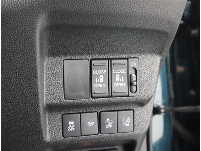 フリード Ｇ・ホンダセンシング　フルセグ　メモリーナビ　ＤＶＤ再生　ミュージックプレイヤー接続可　バックカメラ　衝突被害軽減システム　ＥＴＣ　ドラレコ　両側電動スライド　ＬＥＤヘッドランプ　ウオークスルー　乗車定員７人　３列シート（16枚目）