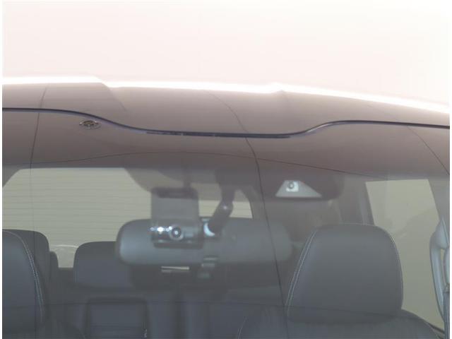 フリード Ｇ・ホンダセンシング　フルセグ　メモリーナビ　ＤＶＤ再生　ミュージックプレイヤー接続可　バックカメラ　衝突被害軽減システム　ＥＴＣ　ドラレコ　両側電動スライド　ＬＥＤヘッドランプ　ウオークスルー　乗車定員７人　３列シート（24枚目）