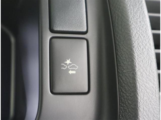 �O���̎Ԃ���s�҂��Z���T�[���������茟�m���āA�K�v�ɉ����ďՓˌy���u���[�L���쓮�B�u�������̏�ʁv�ŗ����A���S���̑傫�������ł��B