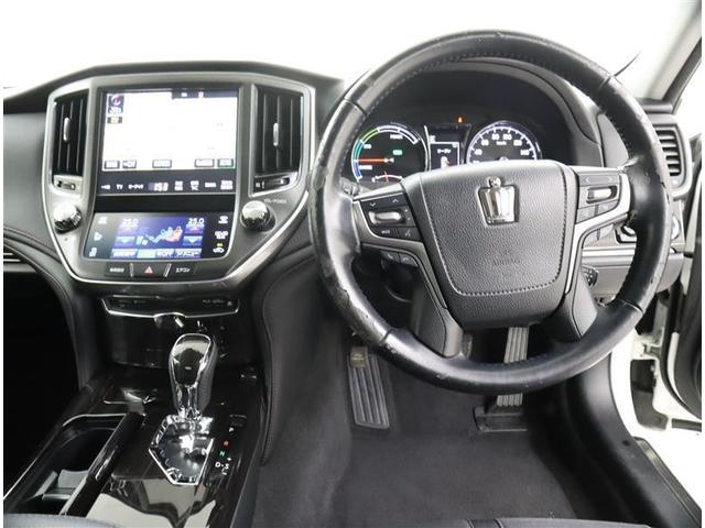 ���ʂ��̂悢��������Ƃ������E�ŁA�N�ł��^�]���₷���ł��B�^�]�̂��₷���͔��ɂ����ɂ��q����܂����