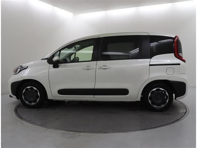 シエンタ ハイブリッドＺ　フルセグ　メモリーナビ　ミュージックプレイヤー接続可　バックカメラ　衝突被害軽減システム　ＥＴＣ　ドラレコ　両側電動スライド　ＬＥＤヘッドランプ　ウオークスルー　乗車定員７人　３列シート　ワンオーナー（5枚目）