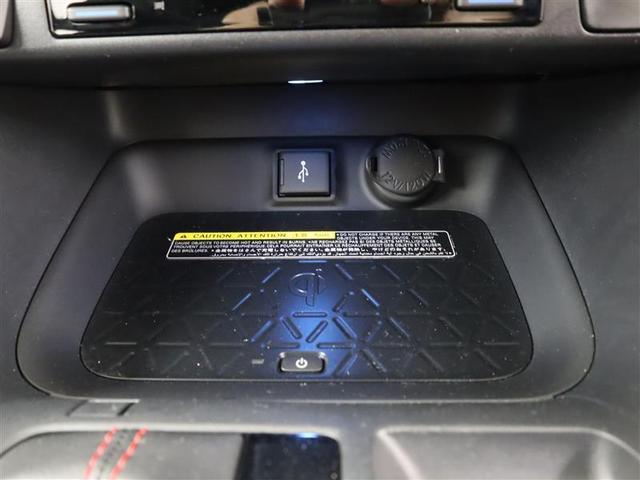 ���C�����X�[�d�@�\�Őڑ��̎�Ԃ��炸�B�X�}�[�g�t�H���Ȃǂ����C�����X�ŏ[�d�\�ł��B