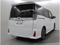 ご納車前にはトヨタの整備工場で点検又は車検整備を行いお渡しいたします、安心してお乗りください。 5