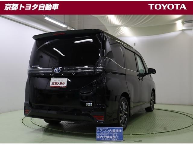 ヴォクシー ハイブリッドS-Z パワーウィンドウ DVD再生機能 インテリキー 横滑防止装置 地デジTV アクティブクルーズコントロール フルオートエアコン リアカメラ エアバッグ ABS 100V充電 ナビTV WAC キーレス(3枚目)