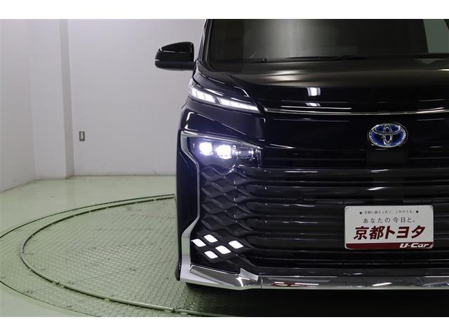 ヴォクシー ハイブリッドS-Z パワーウィンドウ DVD再生機能 インテリキー 横滑防止装置 地デジTV アクティブクルーズコントロール フルオートエアコン リアカメラ エアバッグ ABS 100V充電 ナビTV WAC キーレス(7枚目)