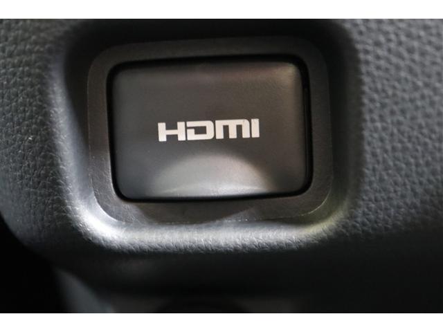 ヴォクシー ハイブリッドS-Z パワーウィンドウ DVD再生機能 インテリキー 横滑防止装置 地デジTV アクティブクルーズコントロール フルオートエアコン リアカメラ エアバッグ ABS 100V充電 ナビTV WAC キーレス(17枚目)