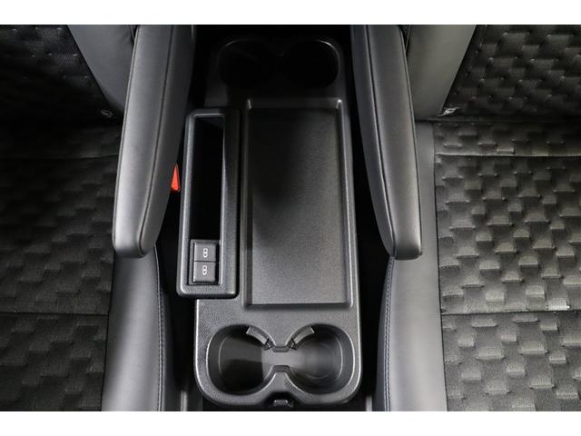 ヴォクシー ハイブリッドS-Z パワーウィンドウ DVD再生機能 インテリキー 横滑防止装置 地デジTV アクティブクルーズコントロール フルオートエアコン リアカメラ エアバッグ ABS 100V充電 ナビTV WAC キーレス(29枚目)