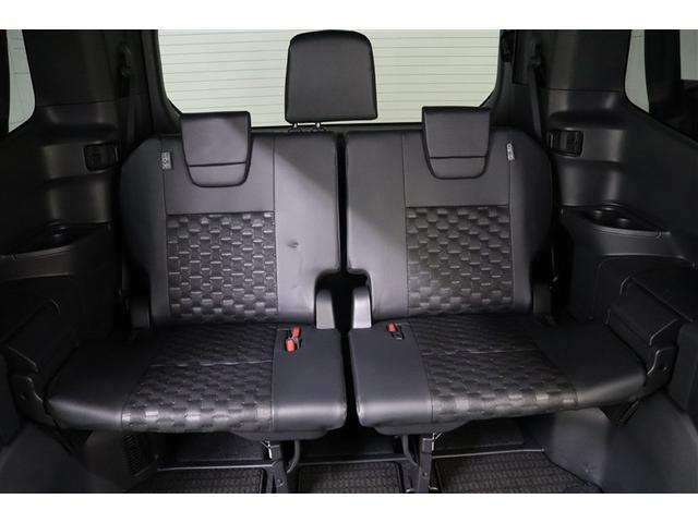 ヴォクシー ハイブリッドS-Z パワーウィンドウ DVD再生機能 インテリキー 横滑防止装置 地デジTV アクティブクルーズコントロール フルオートエアコン リアカメラ エアバッグ ABS 100V充電 ナビTV WAC キーレス(32枚目)